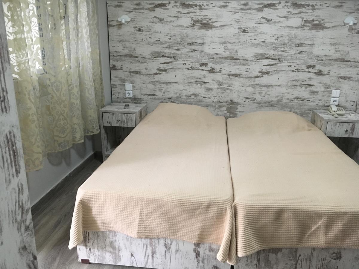 Studios Asteria Loutra Edipsou  Bagian luar foto